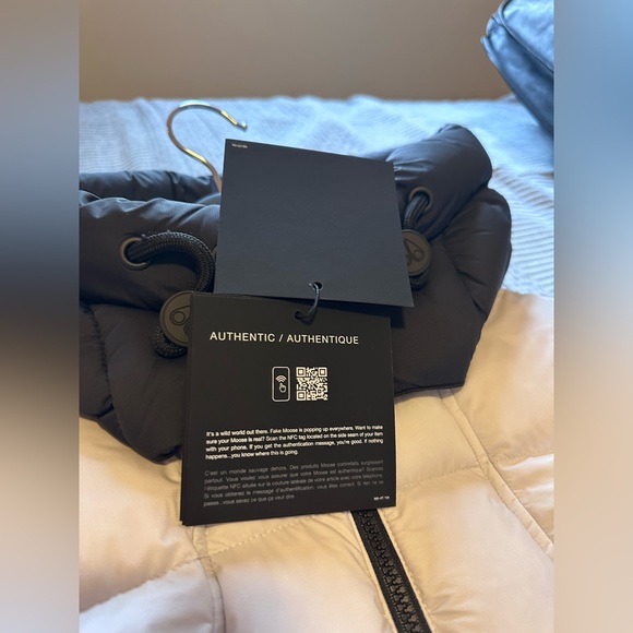 MOOSE KNUCKLES - BRAND NEW - Picture 10 of 10